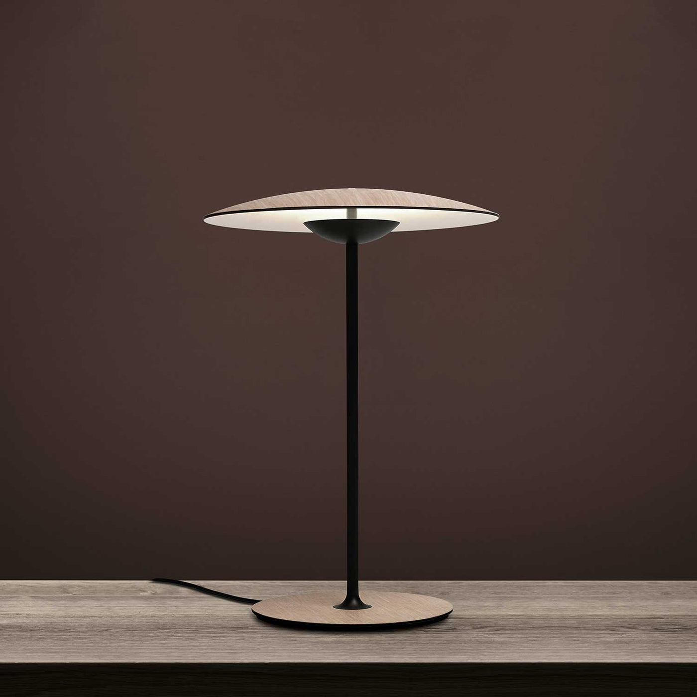 Marset Ginger Table Lamp – Modern Elegance with Ambient LED Lighting