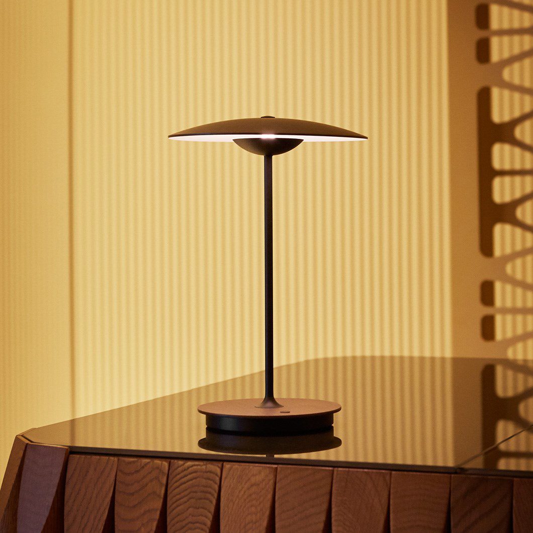 Marset Ginger Table Lamp – Modern Elegance with Ambient LED Lighting