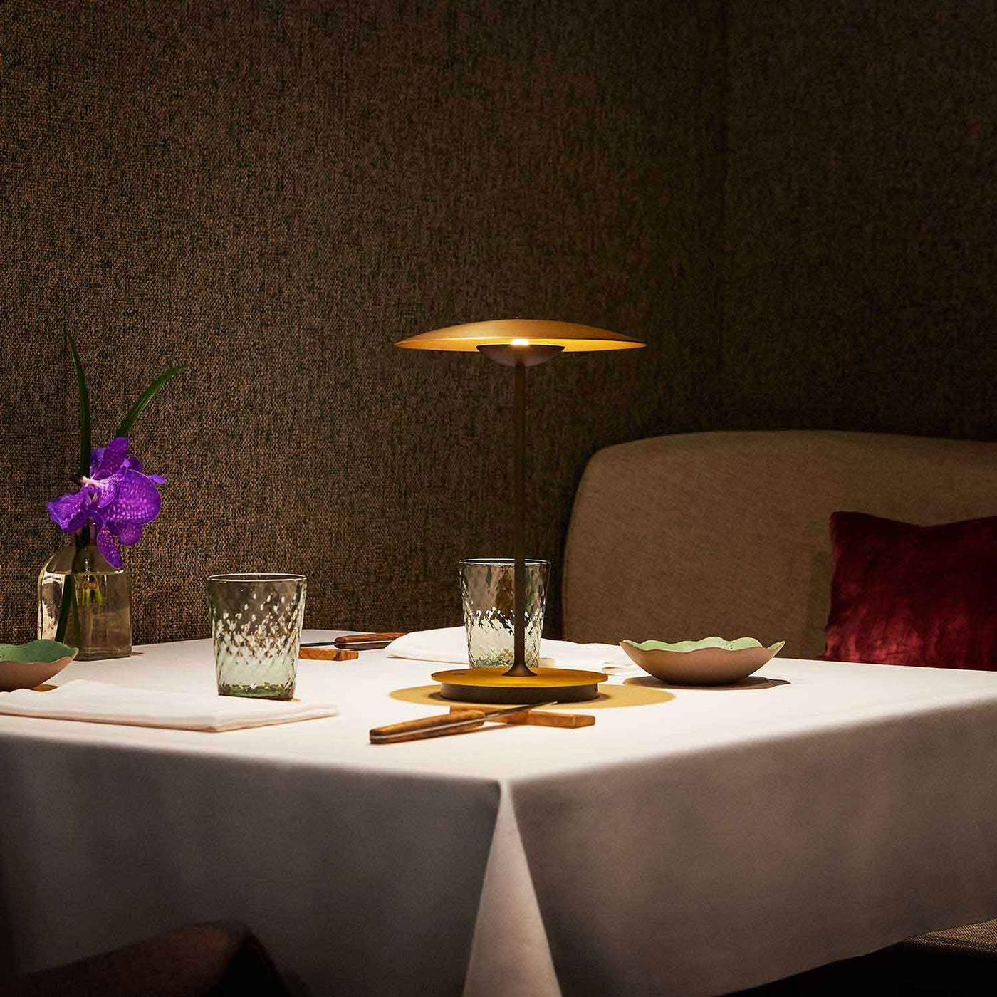 Marset Ginger Table Lamp – Modern Elegance with Ambient LED Lighting