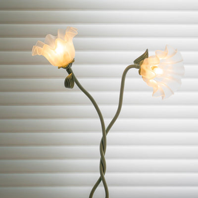 Calla Floor Lamp – Timeless Elegance with Delicate Floral Design