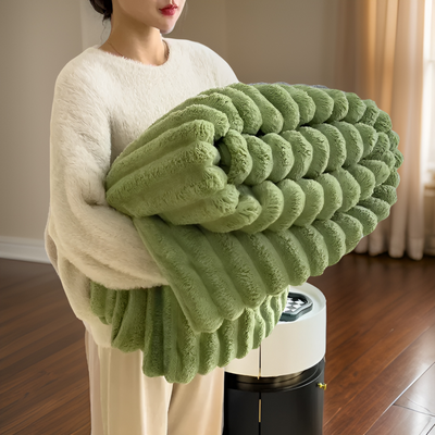 Luxurious Fleece Blanket – Soft, Warm & Stylish Comfort