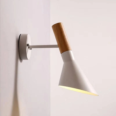 Modern LED Table Lamp – Adjustable & Elegant Task Lighting