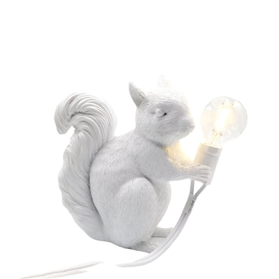 Nordic Squirrel Table Lamp – Playful & Cozy Lighting for Any Space