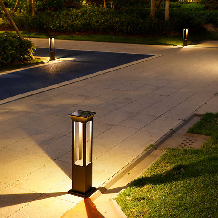 Nimbus Solar Pathway Light – Elegant Outdoor LED Illumination