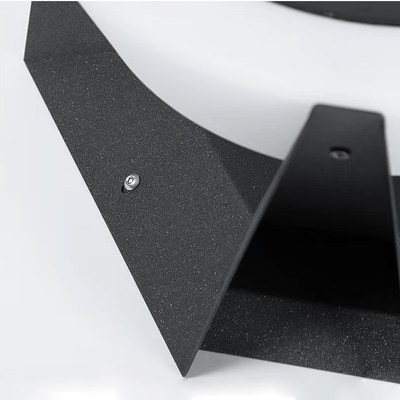 High-Efficiency Solar LED Light – Weatherproof Outdoor Illumination