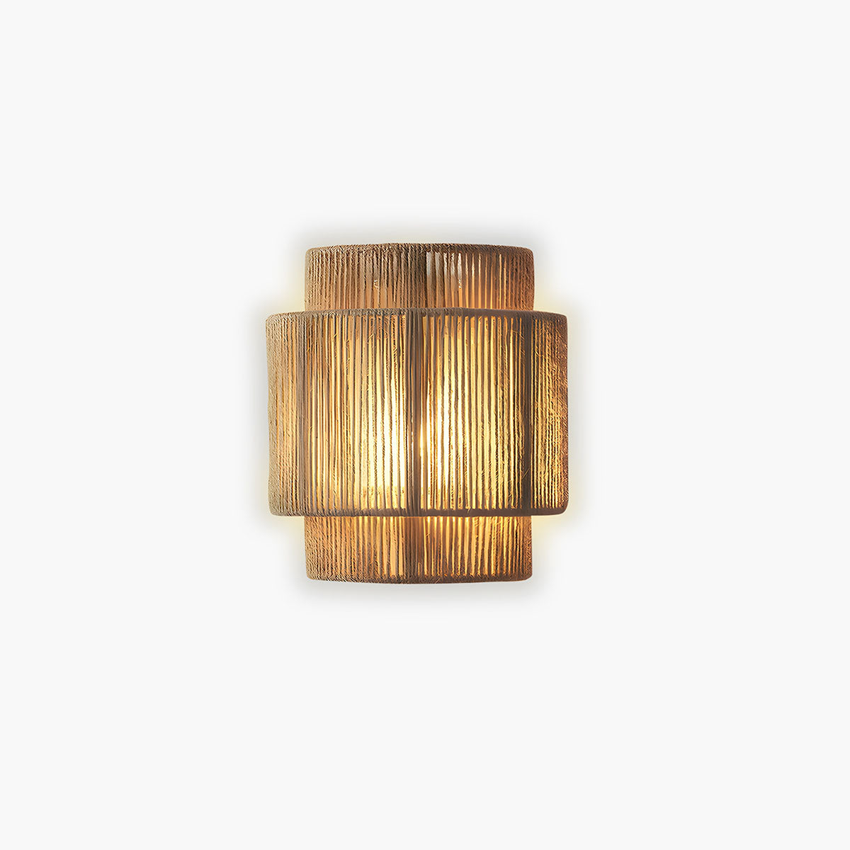 HikariGlow Wall Light – Modern Elegance with Warm LED Illumination