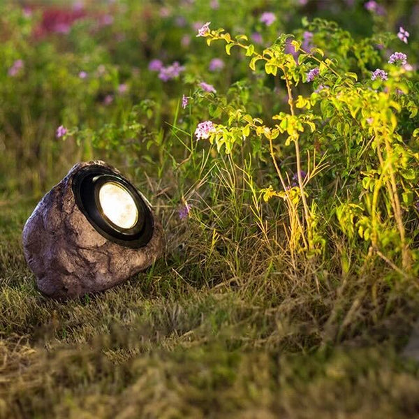 Rocky Light – Solar-Powered LED Rock Lamp for Natural Outdoor Ambiance