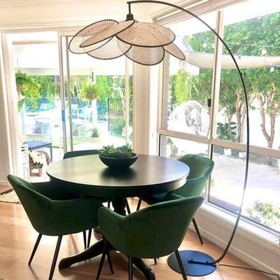 Rattan Wicker Floor Lamp – Handcrafted Natural Elegance for a Warm Ambience
