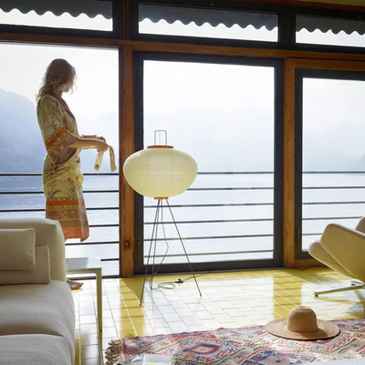 Japanese Floor Lamp – Serenity and Elegance in Washi Paper Design