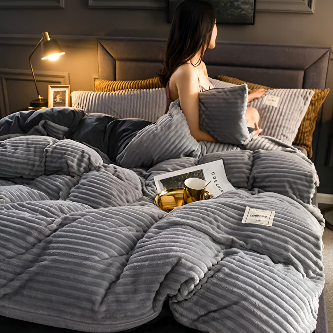 Luxury Flannel Bedding Set – Ultimate Warmth & Softness for Winter Nights