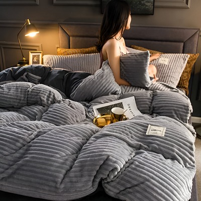 Luxury Flannel Bedding Set – Ultimate Warmth & Softness for Winter Nights
