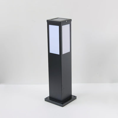 Kuzco Outdoor Bollard Light – Sleek LED Pathway & Garden Lighting