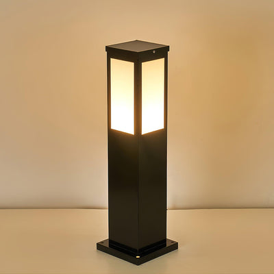 Kuzco Outdoor Bollard Light – Sleek LED Pathway & Garden Lighting
