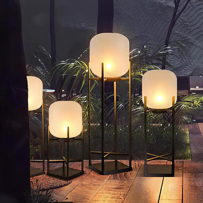 Solar Stainless Steel Outdoor Floor Lamp – Elegant & Weatherproof LED Lighting