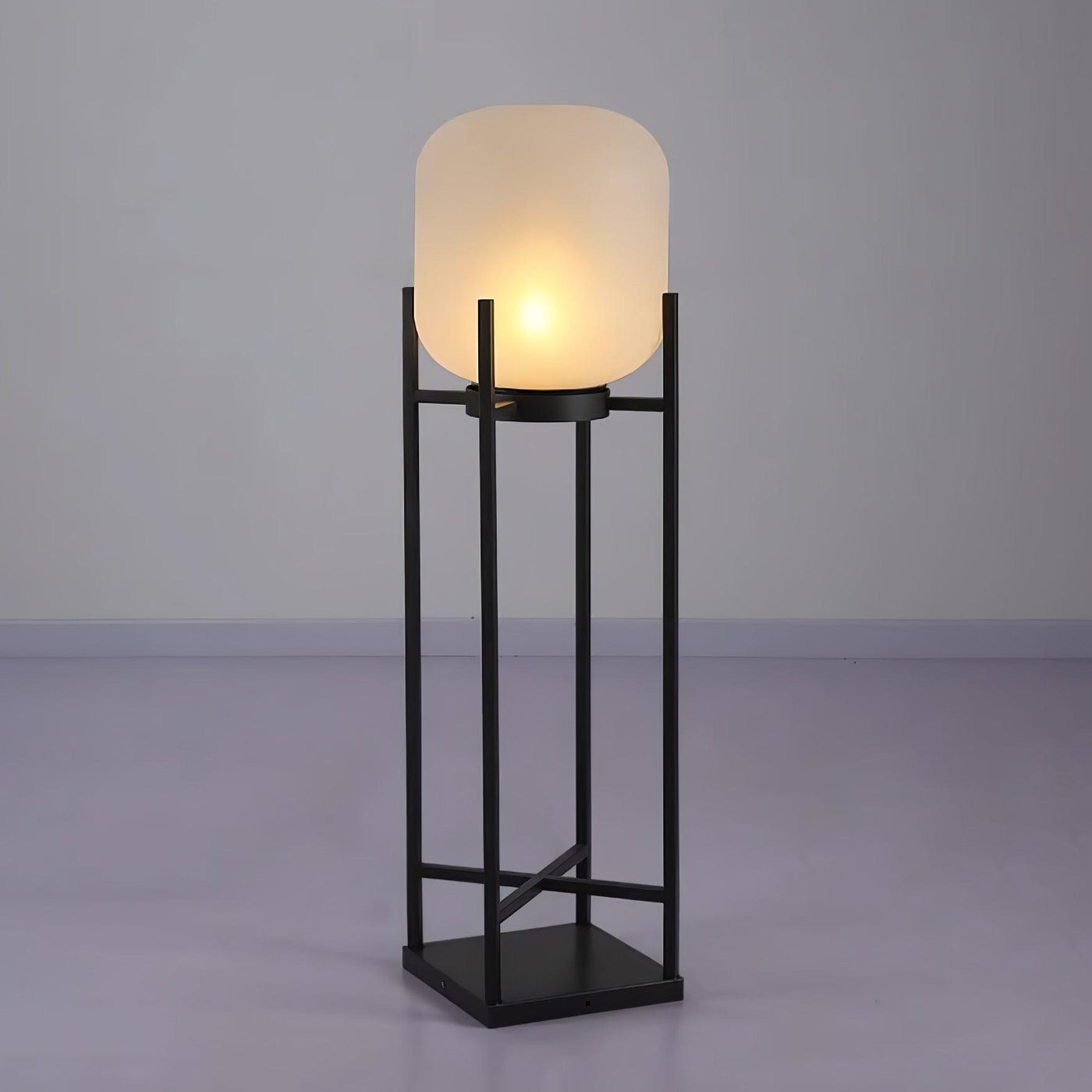 Solar Stainless Steel Outdoor Floor Lamp – Elegant & Weatherproof LED Lighting