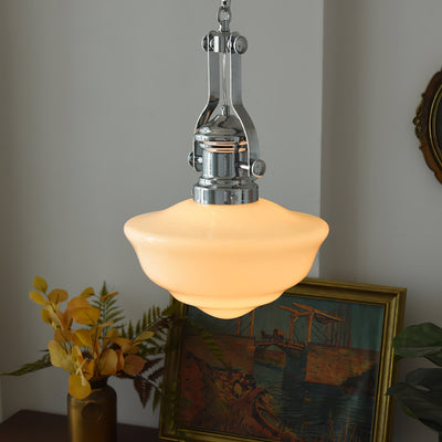 Lavagna Schoolhouse Pendant Light – Classic Glass Shade for Timeless Elegance