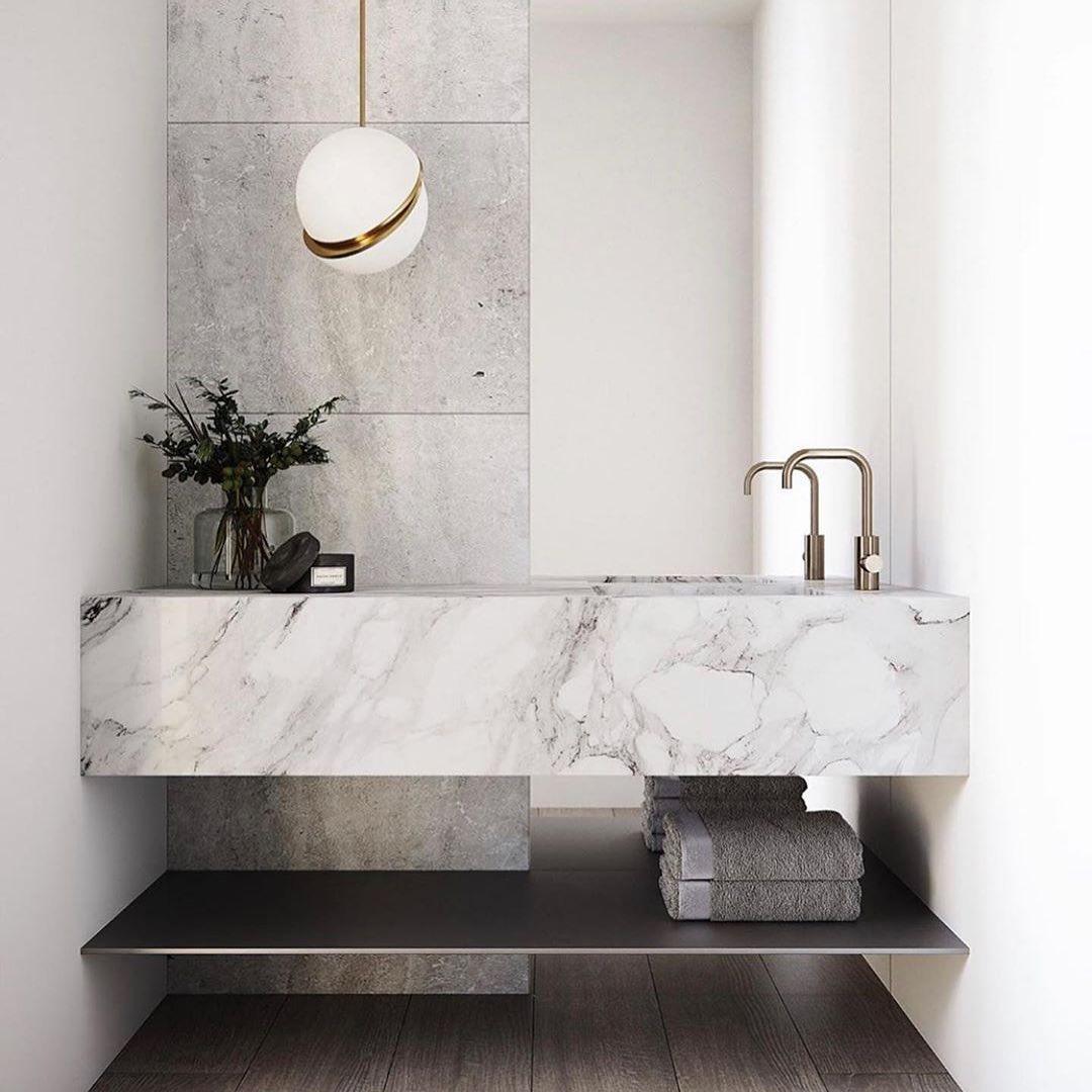 CrescentGlow Pendant Light – Elegant Lunar-Inspired Illumination