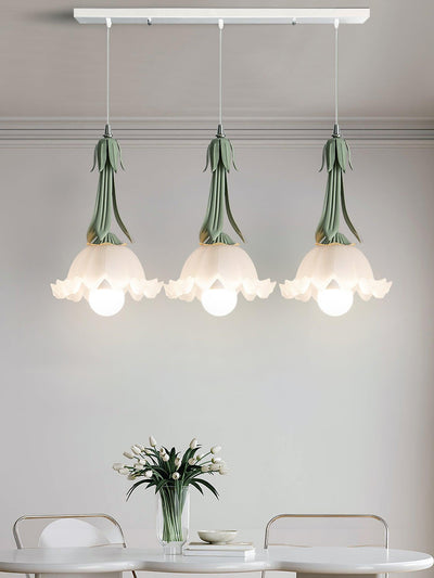 Lily Blossom Pendant Light – Elegant Floral Ceiling Light for a Natural Touch