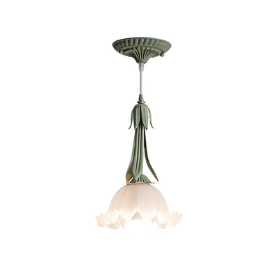 Lily Blossom Pendant Light – Elegant Floral Ceiling Light for a Natural Touch