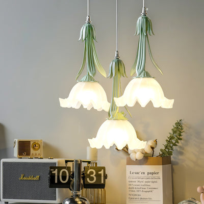 Lily Blossom Pendant Light – Elegant Floral Ceiling Light for a Natural Touch