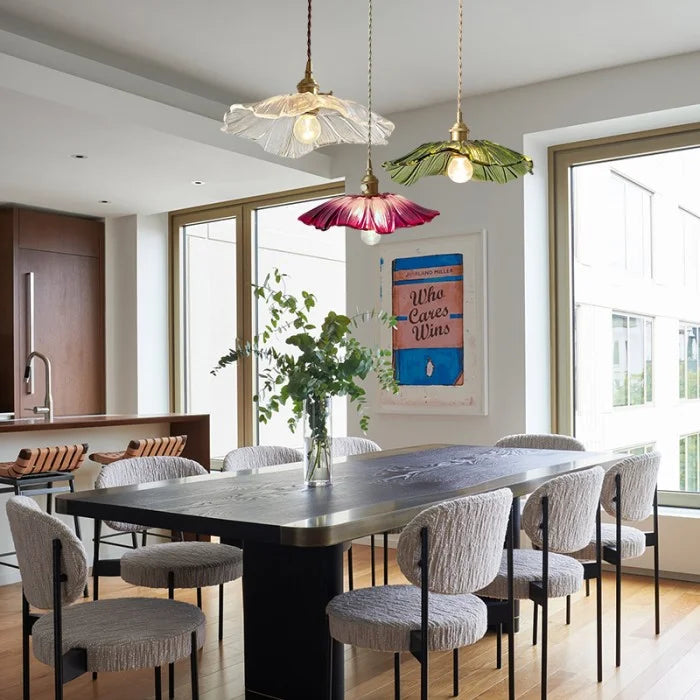 Lotus Glass Pendant Light – Elegant Retro Design for a Romantic Ambiance