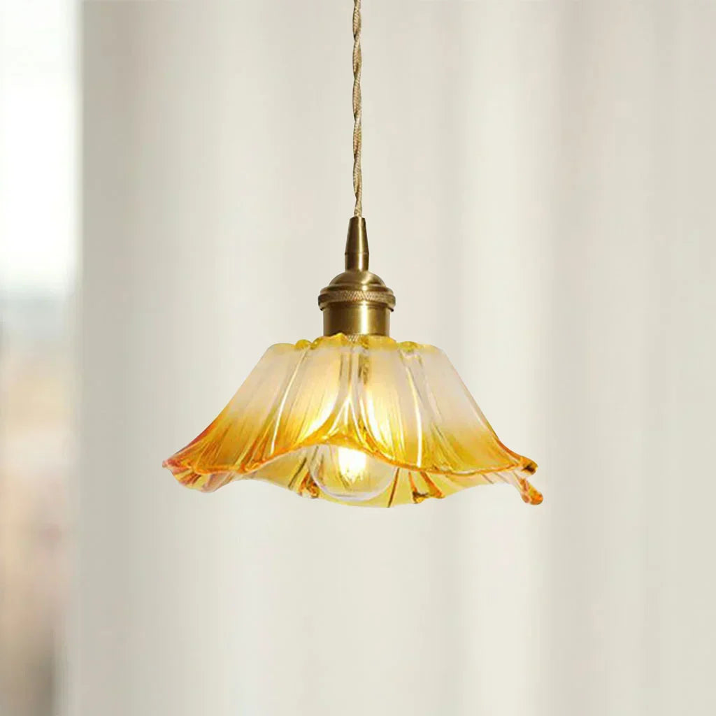 Lotus Glass Pendant Light – Elegant Retro Design for a Romantic Ambiance
