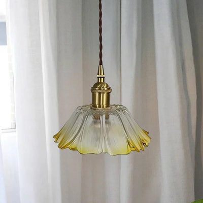 Lotus Glass Pendant Light – Elegant Retro Design for a Romantic Ambiance