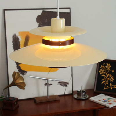 Mercero Pendant Light – Elegant LED Hanging Lamp with Classic Design