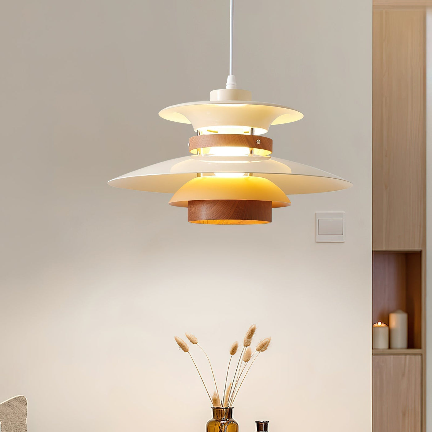 Mercero Pendant Light – Elegant LED Hanging Lamp with Classic Design