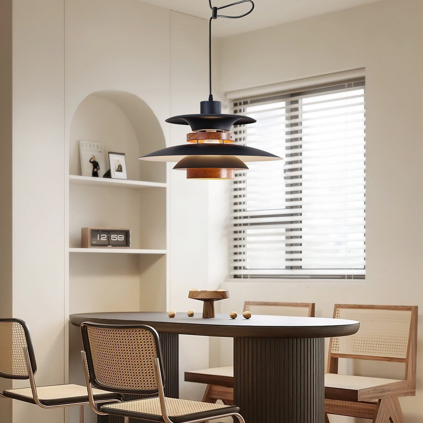 Mercero Swing Arm Pendant Light – Scandinavian-Inspired Adjustable Hanging Lamp