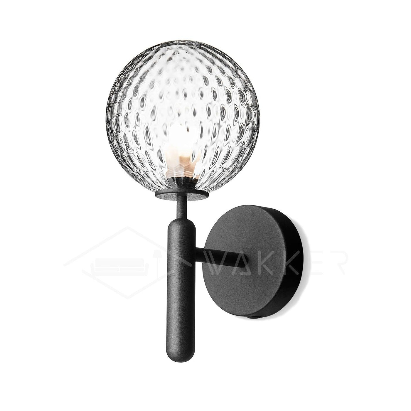 Scandiluxe Minimalist Wall Light – Elegant Brass & Glass Scandinavian Design