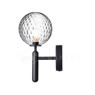 Scandiluxe Minimalist Wall Light – Elegant Brass & Glass Scandinavian Design
