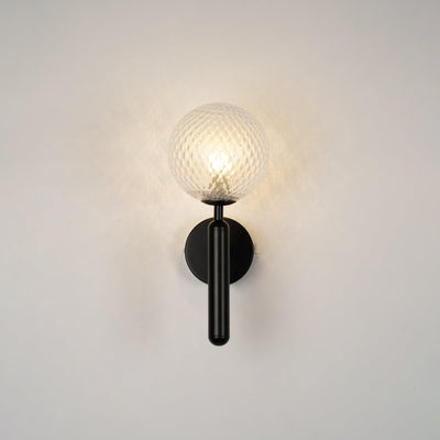 Scandiluxe Minimalist Wall Light – Elegant Brass & Glass Scandinavian Design