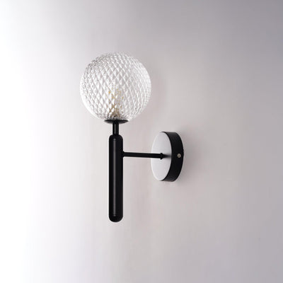 Scandiluxe Minimalist Wall Light – Elegant Brass & Glass Scandinavian Design
