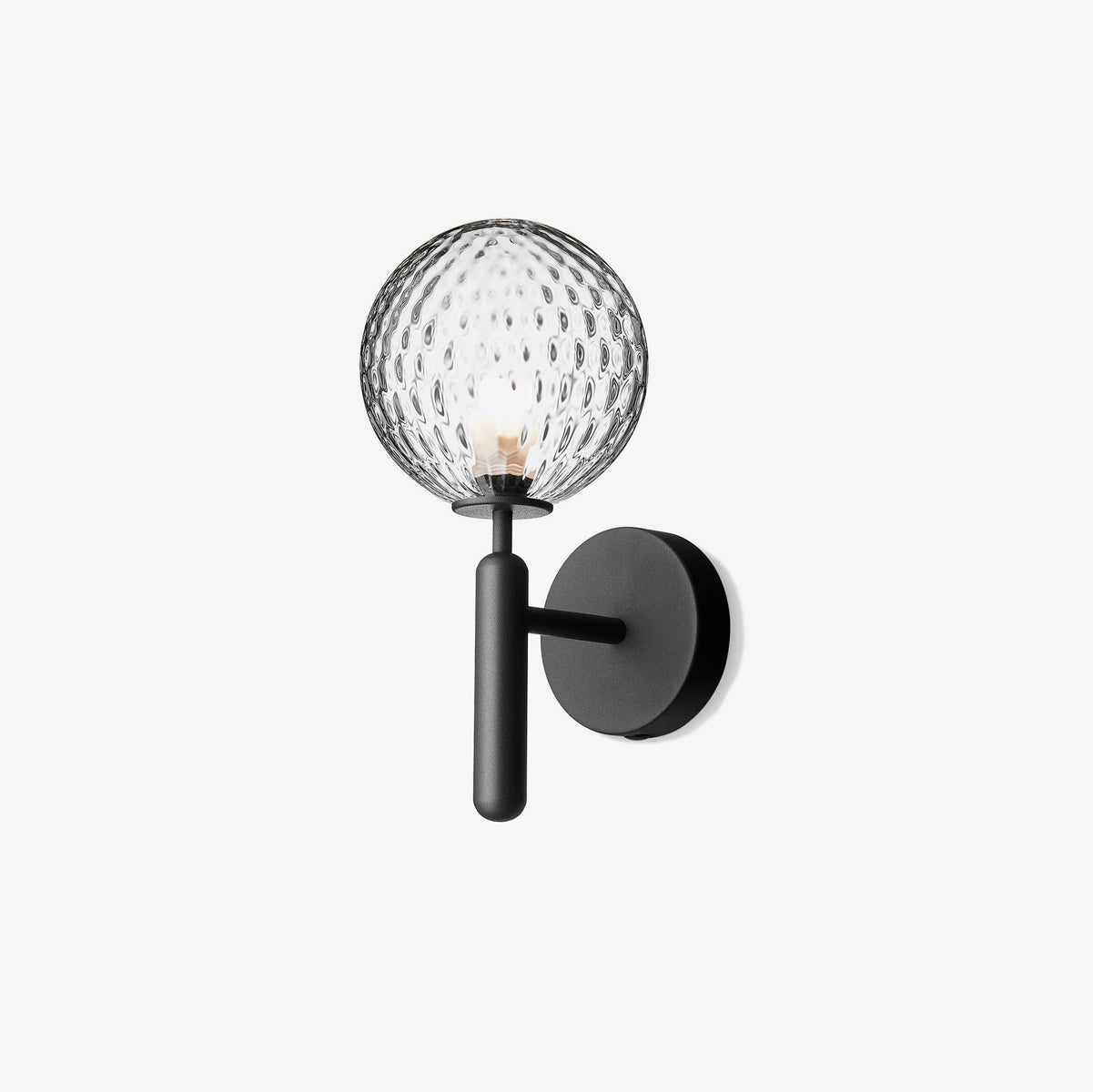 Scandiluxe Minimalist Wall Light – Elegant Brass & Glass Scandinavian Design
