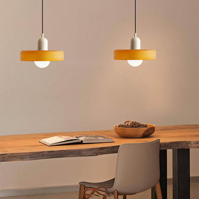 Bauhaus Pendant Light – A Timeless Fusion of Stained Glass & Modern Functionality