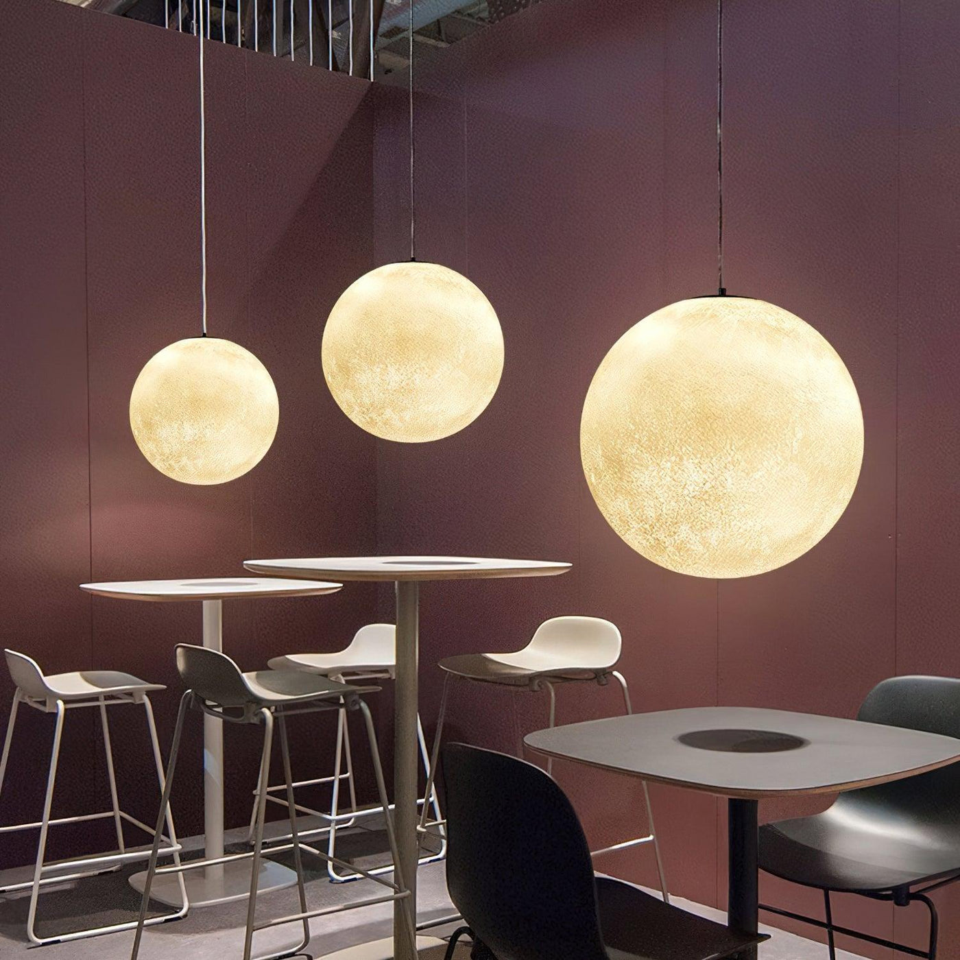 Moon Pendant Light – Celestial Glow for a Serene Atmosphere