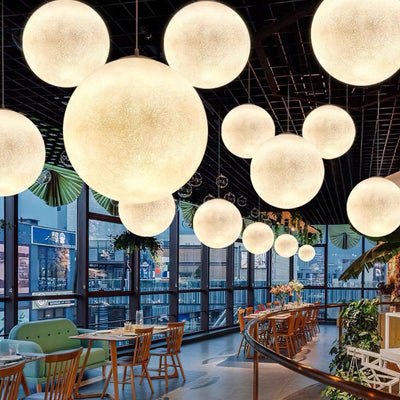 Moon Pendant Light – Celestial Glow for a Serene Atmosphere