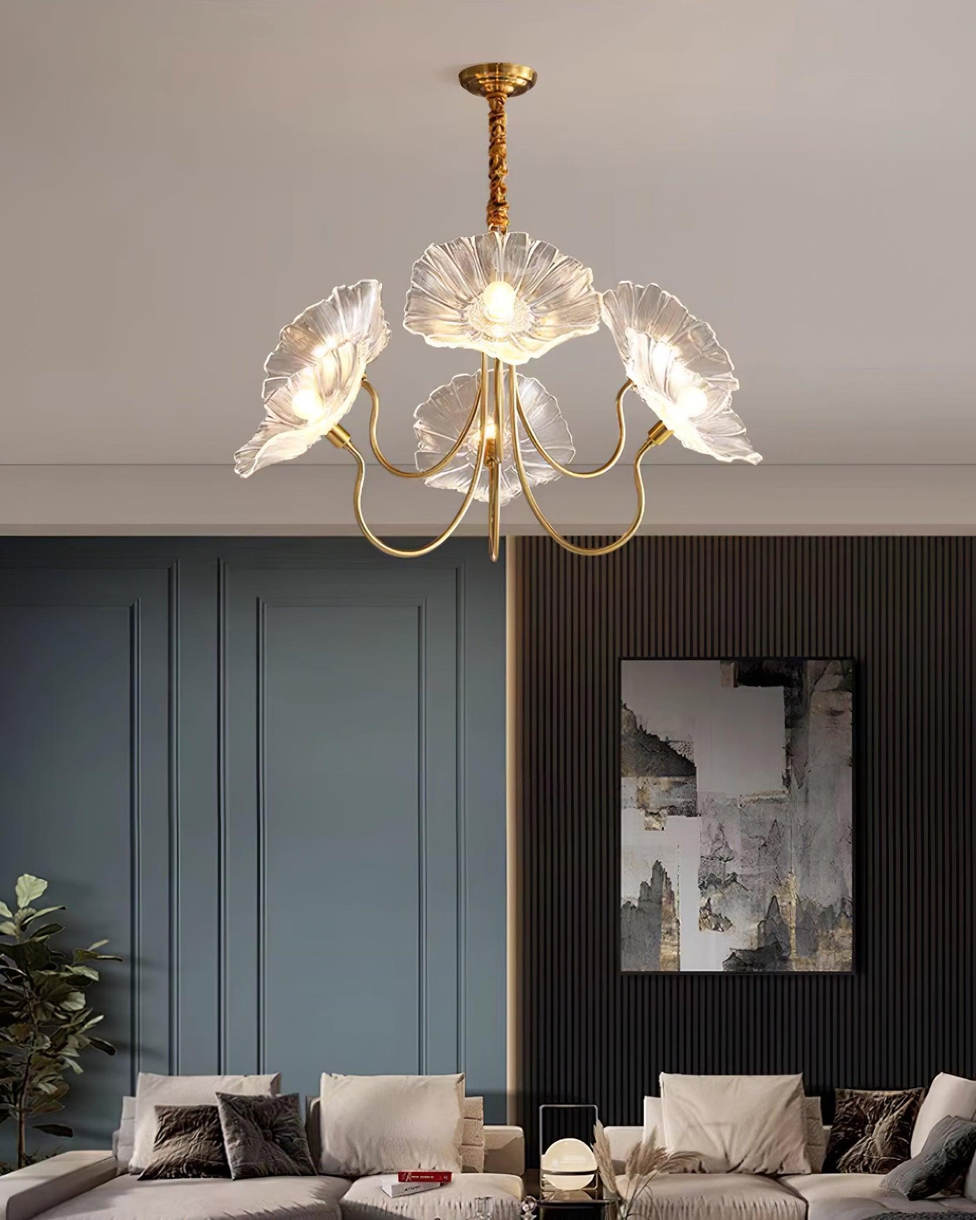 Murano Glass Flowers Chandelier – Timeless Elegance with Artistic Craftsmanship