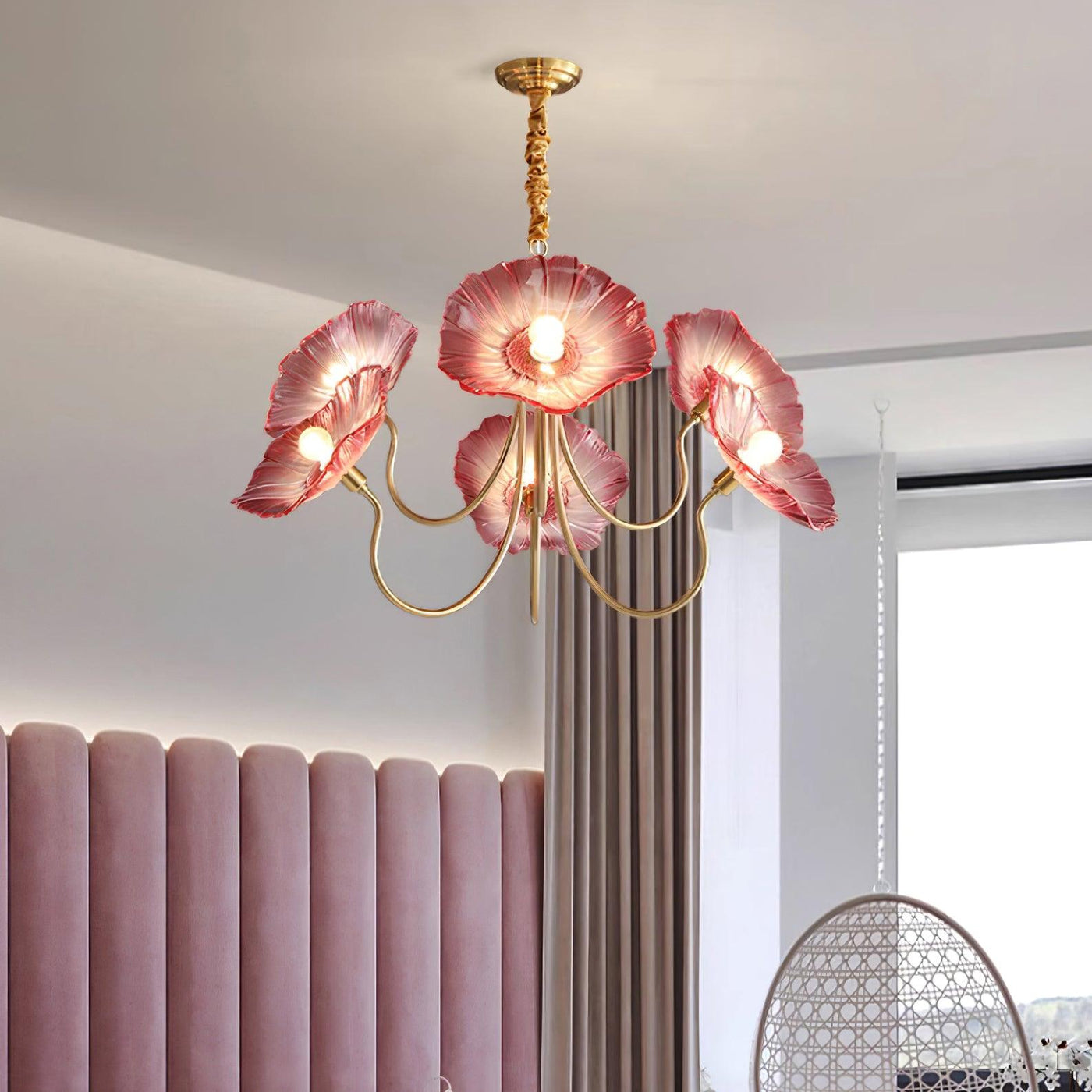 Murano Glass Flowers Chandelier – Timeless Elegance with Artistic Craftsmanship
