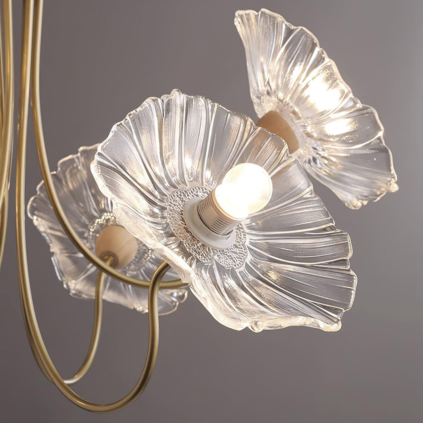 Murano Glass Flowers Chandelier – Timeless Elegance with Artistic Craftsmanship