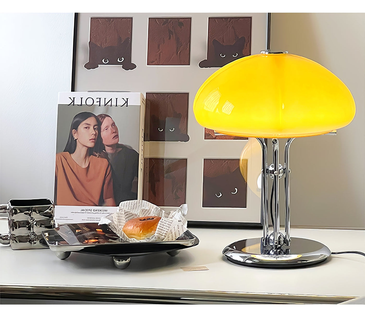 Mushroom Bauhaus Table Lamp – Timeless Amber Glass & Metal Design