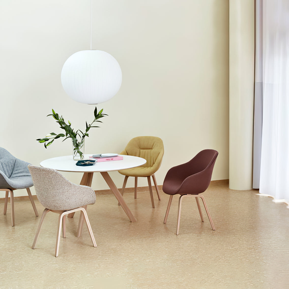 Nordic Wooden Pendant Light – Minimalist Scandinavian Design for Modern Homes