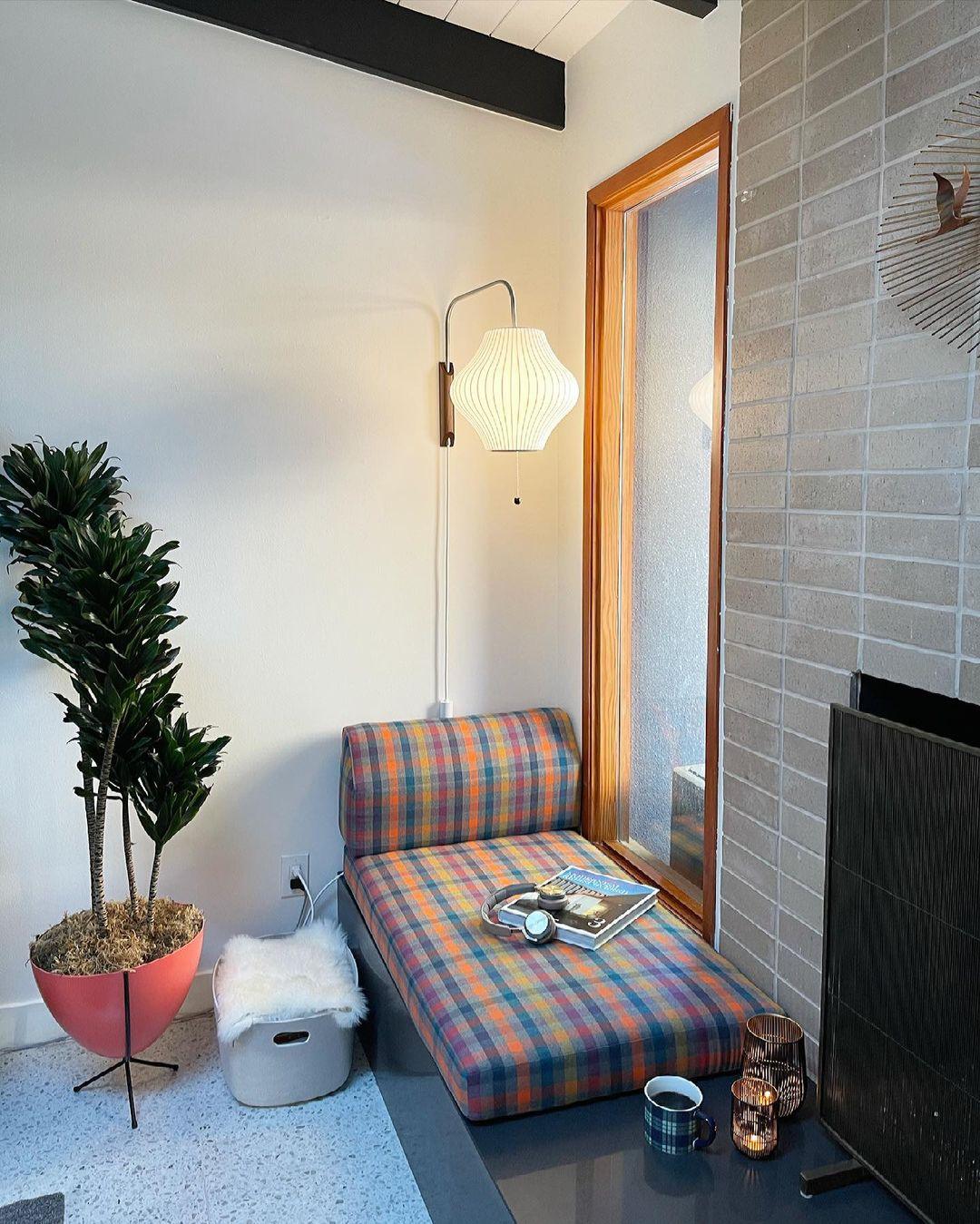 Nelson Wall Light – Mid-Century Modern Elegance for Any Space