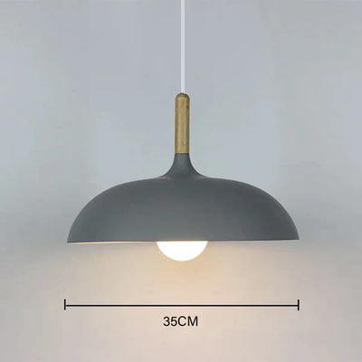 ScandiLume Oak Ceiling Lamp – Elegant Scandinavian Design & Warm Lighting