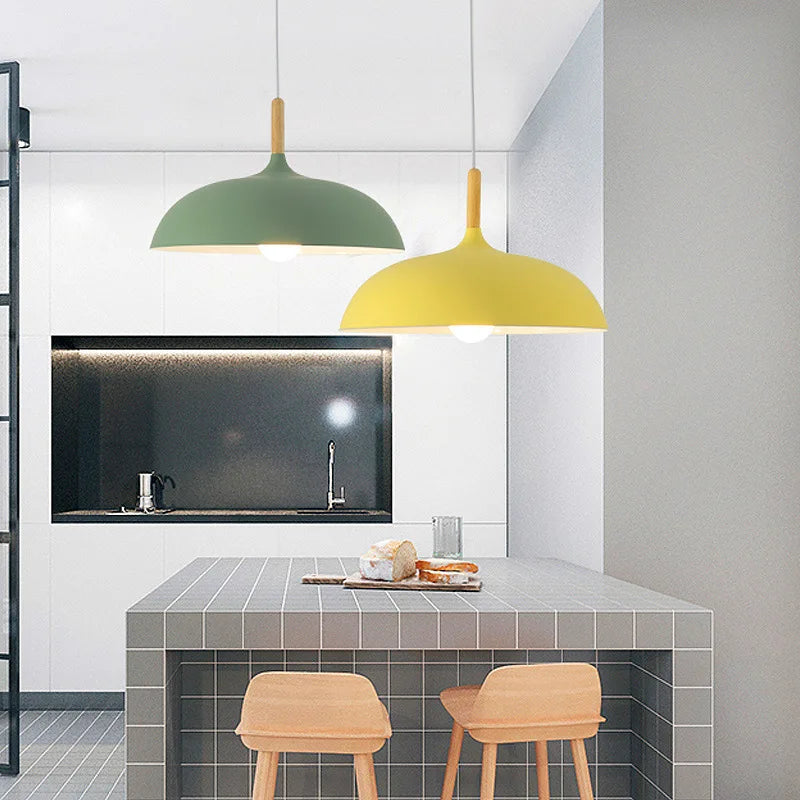 ScandiLume Oak Ceiling Lamp – Elegant Scandinavian Design & Warm Lighting