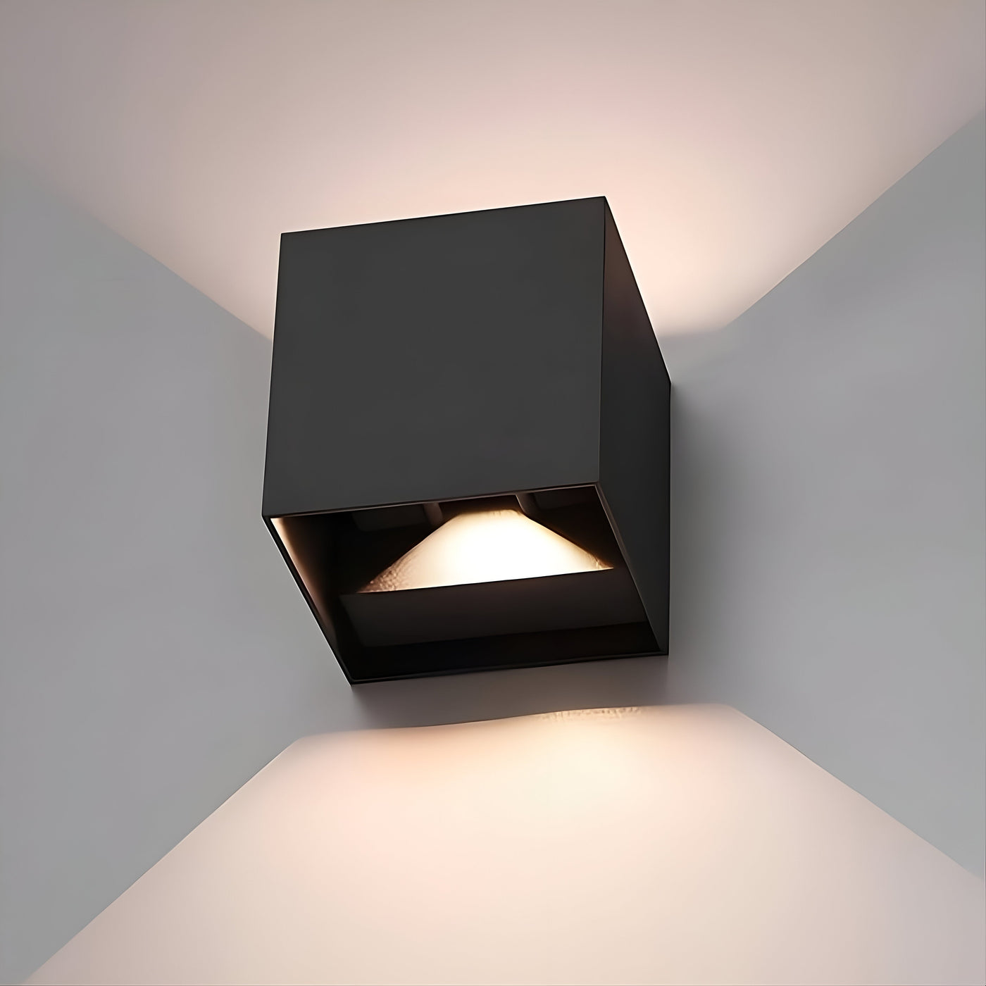 Elegant Lighting: The ScandiLight Wall Lamp – Modern LED Brilliance
