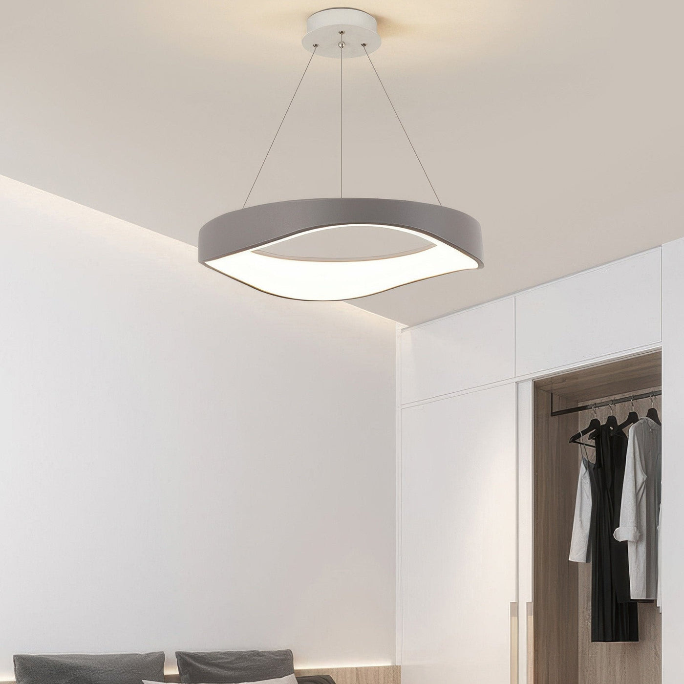 Modern Round LED Pendant Light – Sleek & Adjustable for Stylish Interiors