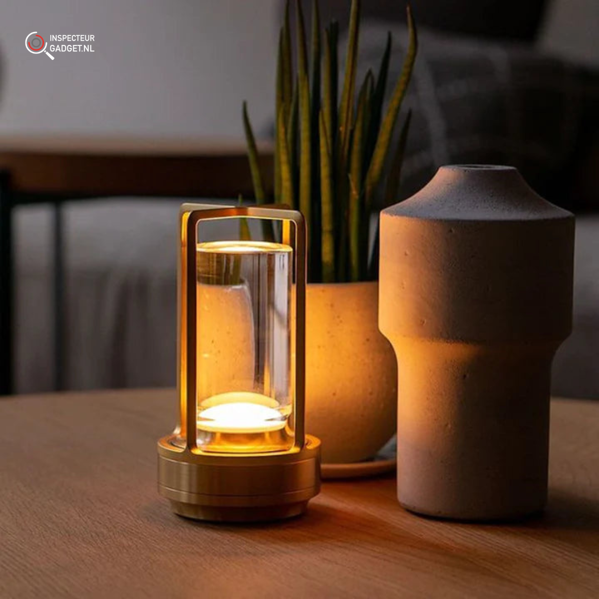 Wireless Qandlelight™ – Elegant USB-Rechargeable LED Table Lamp