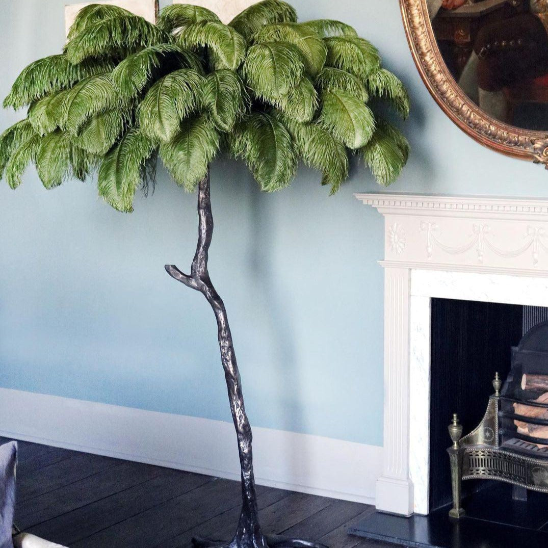 Ostrich Feather Floor Lamp – Luxurious Statement Lighting for Elegant Interiors